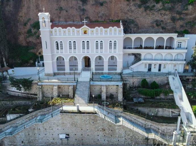 Πανηγυρικός εορτασμός της Πολιούχου του Αιγίου Παναγίας Τρυπητής - Ζωοδόχου Πηγής